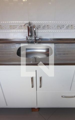 Casa para alugar com 150m², 4 quartos e 2 vagasCasa 2 - Cozinha
