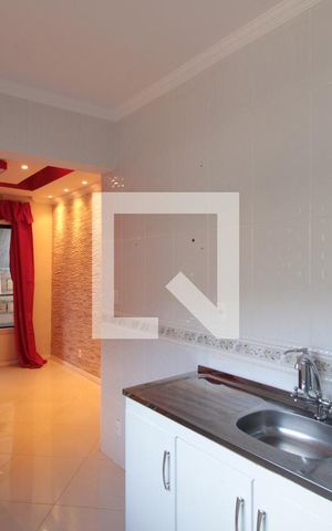 Casa para alugar com 150m², 4 quartos e 2 vagasCasa 2 - Cozinha