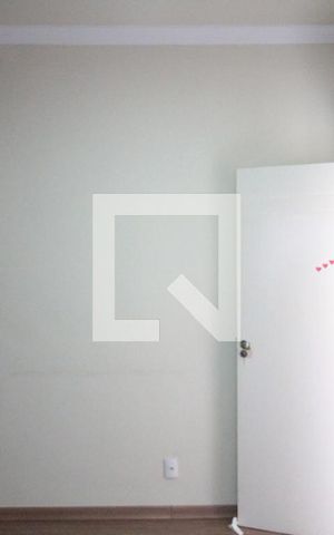 Casa para alugar com 150m², 4 quartos e 2 vagasCasa 2 - Quarto 1