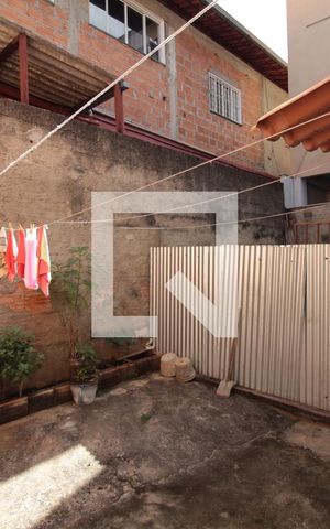 Casa para alugar com 150m², 4 quartos e 2 vagasCasa 1 - Area de Serviço