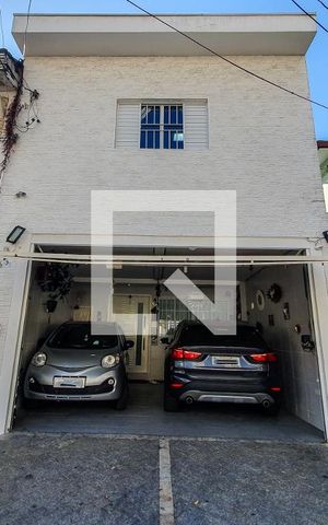 Casa à venda com 201m², 4 quartos e 2 vagasFachada Garagem
