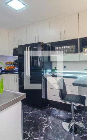 Casa à venda com 201m², 4 quartos e 2 vagascozinha