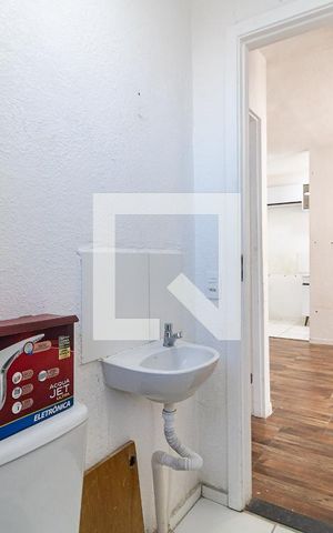 Apartamento para alugar com 42m², 2 quartos e sem vaga Apartamento para alugar com 42m², 2 quartos e sem vagaBanheiro