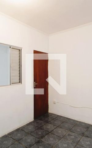 Casa à venda com 100m², 4 quartos e sem vagaQuarto 3