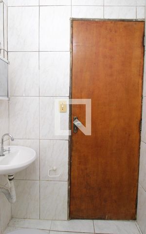 Casa à venda com 100m², 4 quartos e sem vagaBanheiro Social