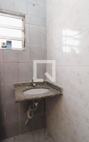 Casa à venda com 100m², 4 quartos e sem vagaBanheiro da Suíte