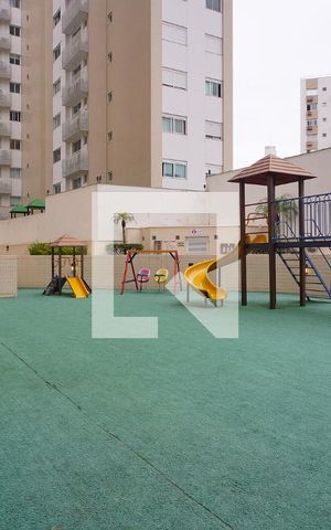 Apartamento para alugar com 65m², 2 quartos e 2 vagasÁrea comum - Playground