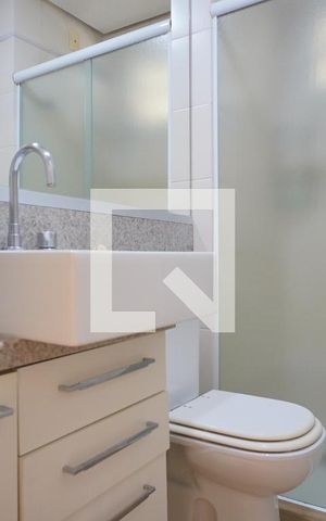 Apartamento para alugar com 65m², 2 quartos e 2 vagasBanheiro