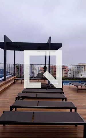 Apartamento para alugar com 34m², 1 quarto e 1 vaga Apartamento para alugar com 34m², 1 quarto e 1 vagaÁrea comum - Piscina