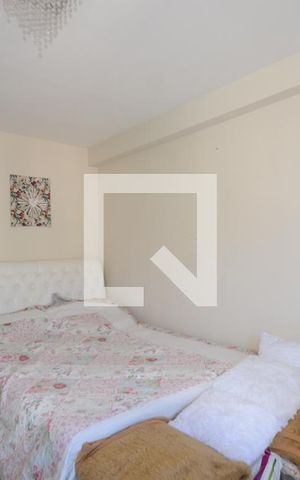 Apartamento à venda com 78m², 3 quartos e 1 vagaQuarto 2