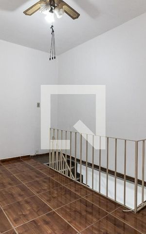 Casa à venda com 70m², 2 quartos e 2 vagas Casa à venda com 70m², 2 quartos e 2 vagasQuarto 2