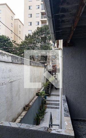 Casa à venda com 70m², 2 quartos e 2 vagas Casa à venda com 70m², 2 quartos e 2 vagasVista do Quarto 2