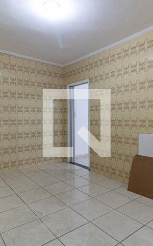 Casa à venda com 70m², 2 quartos e 2 vagas Casa à venda com 70m², 2 quartos e 2 vagasCozinha