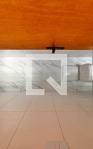 Apartamento à venda com 86m², 2 quartos e 1 vaga Apartamento à venda com 86m², 2 quartos e 1 vagaBanheiro de serviço