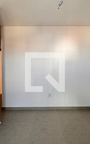 Apartamento à venda com 86m², 2 quartos e 1 vaga Apartamento à venda com 86m², 2 quartos e 1 vagaSuite