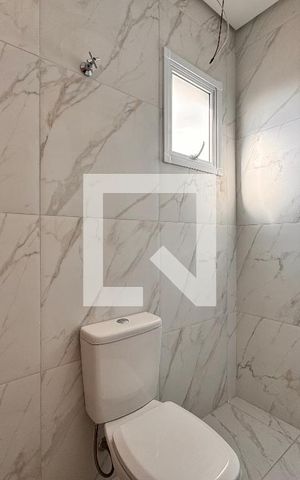 Apartamento à venda com 86m², 2 quartos e 1 vaga Apartamento à venda com 86m², 2 quartos e 1 vagaBanheiro