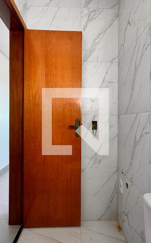Apartamento à venda com 86m², 2 quartos e 1 vaga Apartamento à venda com 86m², 2 quartos e 1 vagaBanheiro