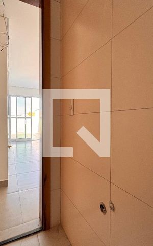 Apartamento à venda com 86m², 2 quartos e 1 vaga Apartamento à venda com 86m², 2 quartos e 1 vagaBanheiro de serviço
