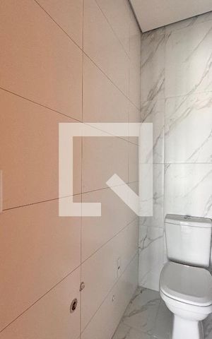 Apartamento à venda com 86m², 2 quartos e 1 vaga Apartamento à venda com 86m², 2 quartos e 1 vagaBanheiro de serviço