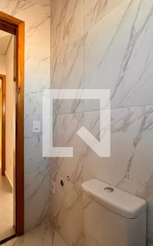 Apartamento à venda com 86m², 2 quartos e 1 vaga Apartamento à venda com 86m², 2 quartos e 1 vagaBanheiro da Suíte