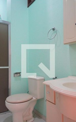 Casa para alugar com 190m², 3 quartos e 2 vagas Casa para alugar com 190m², 3 quartos e 2 vagasBanheiro 1