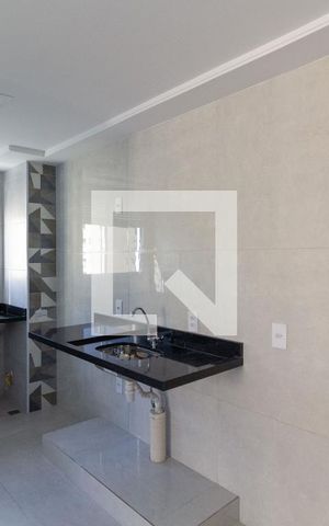 Apartamento à venda com 38m², 2 quartos e sem vagaCozinha e Área de Serviço