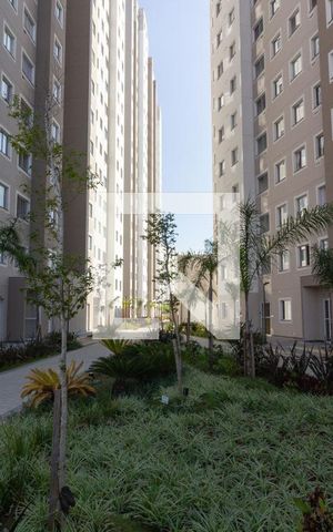Apartamento à venda com 38m², 2 quartos e sem vagaÁrea comum