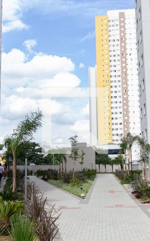 Apartamento à venda com 38m², 2 quartos e sem vagaÁrea comum