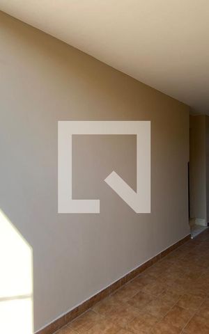 Casa à venda com 230m², 6 quartos e 4 vagas Casa à venda com 230m², 6 quartos e 4 vagasGaragem