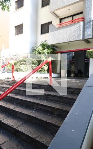 Apartamento à venda com 100m², 3 quartos e 1 vagaEntrada