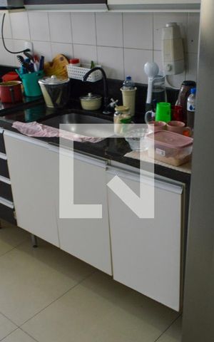 Apartamento à venda com 70m², 2 quartos e 2 vagas Apartamento à venda com 70m², 2 quartos e 2 vagasCozinha