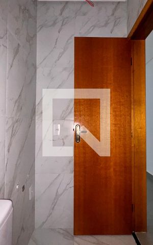 Apartamento à venda com 92m², 2 quartos e 1 vaga Apartamento à venda com 92m², 2 quartos e 1 vagaBanheiro