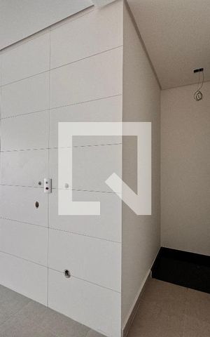 Apartamento à venda com 92m², 2 quartos e 1 vaga Apartamento à venda com 92m², 2 quartos e 1 vagaLavanderia