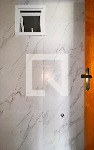 Apartamento à venda com 92m², 2 quartos e 1 vaga Apartamento à venda com 92m², 2 quartos e 1 vagaBanheiro de serviço