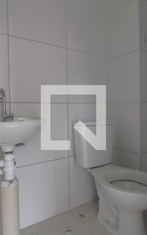 Apartamento para alugar com 36m², 2 quartos e sem vagaBanheiro