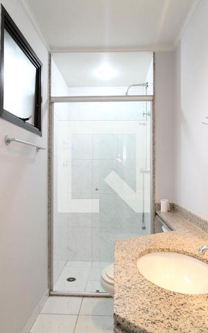 Apartamento à venda com 150m², 5 quartos e 4 vagasBanheiro suíte 2
