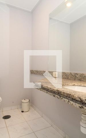 Apartamento à venda com 150m², 5 quartos e 4 vagasBanheiro suíte 1
