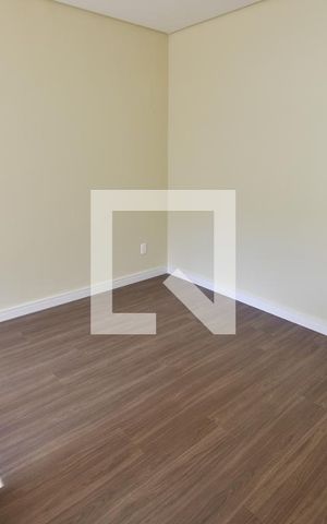 Casa à venda com 350m², 4 quartos e 6 vagasSala 2