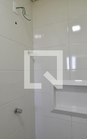 Casa à venda com 350m², 4 quartos e 6 vagasBanheiro de serviço