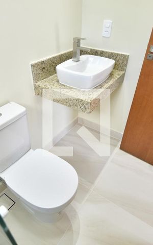 Casa à venda com 350m², 4 quartos e 6 vagasBanheiro Suíte 4