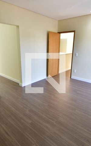 Casa à venda com 350m², 4 quartos e 6 vagasQuarto 2 - Suíte