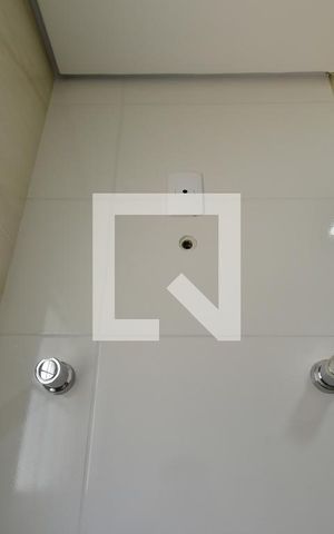 Casa à venda com 350m², 4 quartos e 6 vagasBanheiro Social