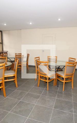 Apartamento à venda com 340m², 5 quartos e 4 vagasÁrea comum - Salão de festas