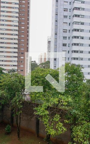 Apartamento à venda com 340m², 5 quartos e 4 vagasVista da Suíte 1