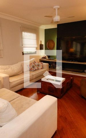 Apartamento à venda com 340m², 5 quartos e 4 vagasSala de TV