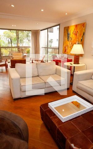 Apartamento à venda com 340m², 5 quartos e 4 vagasSala de TV