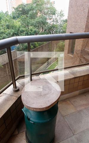Apartamento à venda com 340m², 5 quartos e 4 vagasVaranda da Suíte 3
