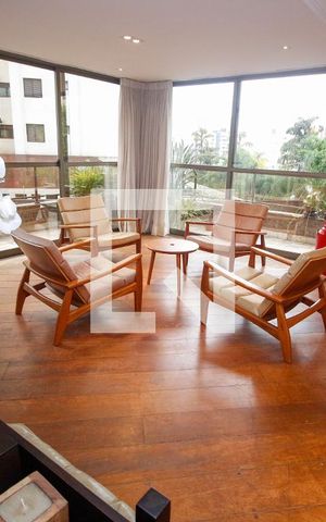 Apartamento à venda com 340m², 5 quartos e 4 vagasSala