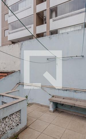 Casa à venda com 150m², 3 quartos e 2 vagas Casa à venda com 150m², 3 quartos e 2 vagasTerraço - Churrasqueira