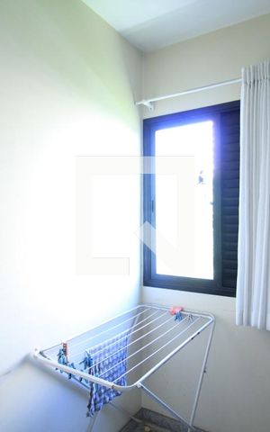 Apartamento à venda com 227m², 4 quartos e 4 vagasQuarto de Serviço
